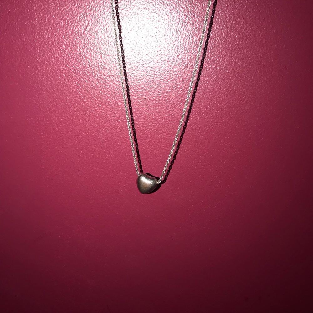 dainty heart necklace